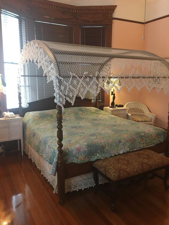 Amsterdam'S Curry Mansion Inn Ки-Уэст Экстерьер фото